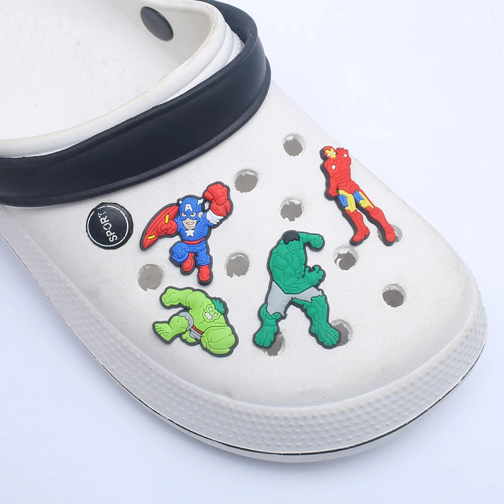 Ciondoli Avengers Supereroi - Accessori per Scarpe 30 Pezzi