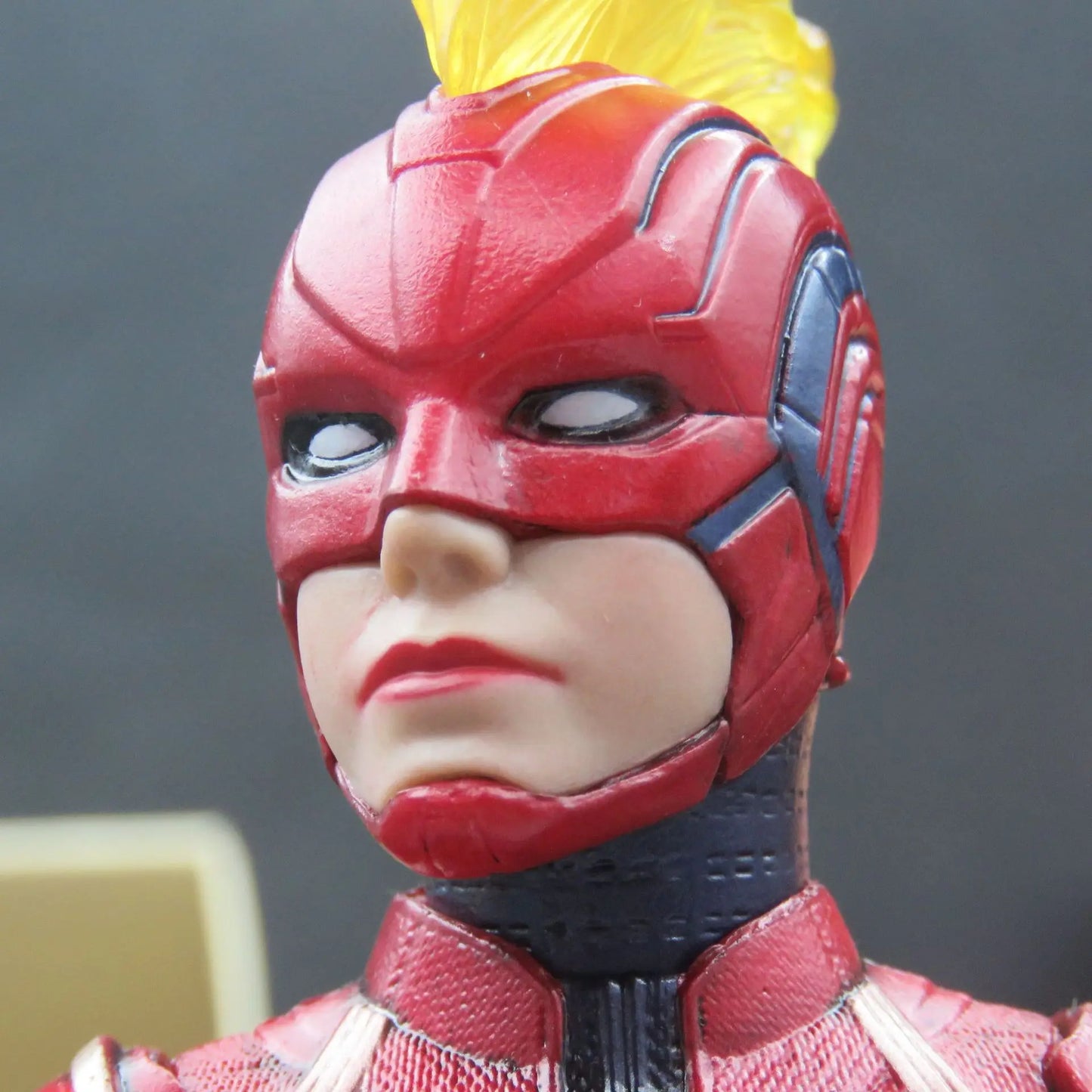 Statue Avengers Captain Marvel - Collection PVC Boîte 30cm